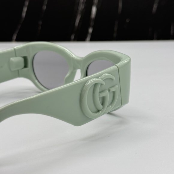 NEW GG1544S 003 GUCCI GREEN GREY WOMEN GUCCI SUNGLASSES - Picture 9 of 13